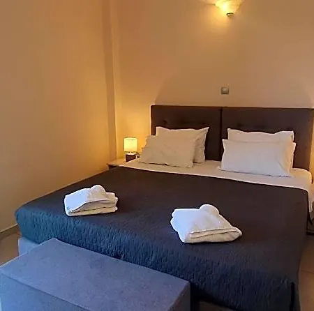 Paleo Hotel