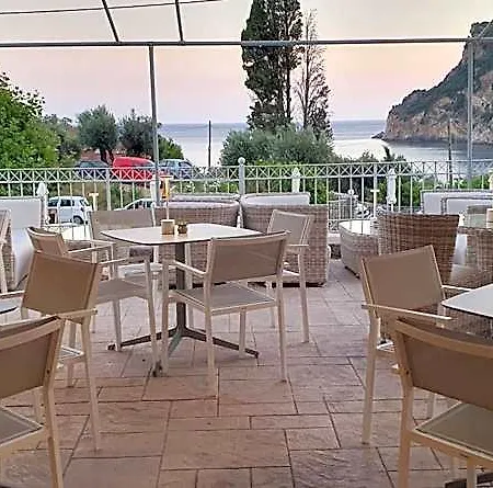 Hotel Paleo 3*