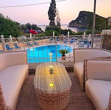 Paleo Hotel 3*