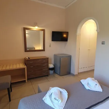 Paleo Hotel 3*