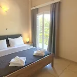 Paleo Hotel